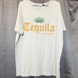 THE LAUNDRY ROOM Tequila Graphic T-Shirt
